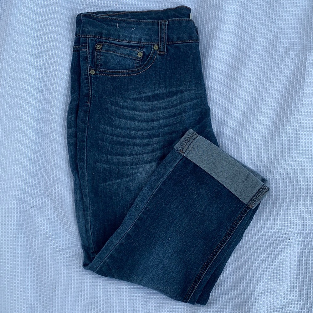 Jean capris great condition!!